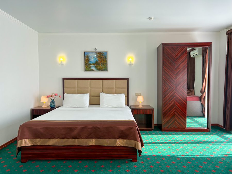 Номер «2-местный 1-комнатный люкс» — Wellness Park Hotel Gagra — фото 4