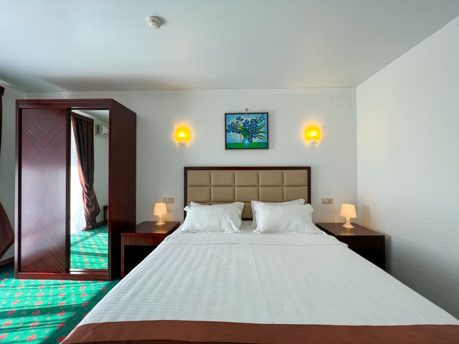 Номер «2-местный 2-комнатный сьют (1–2 этаж)» — Wellness Park Hotel Gagra — фото 2